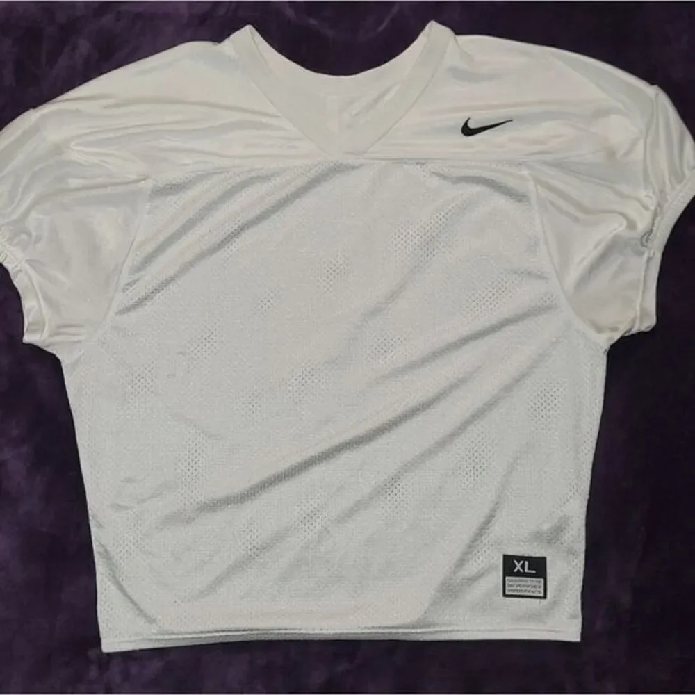 ‎Nike Football Practice Jersey  size XL